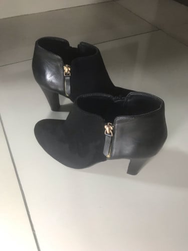 French shoes , new , size 38