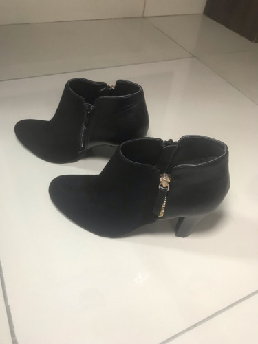 French shoes , new , size 38