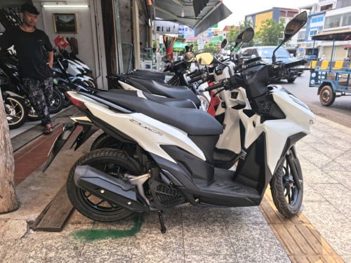 Honda Click 2021 ស្អាតហើយនៅខ្ចី