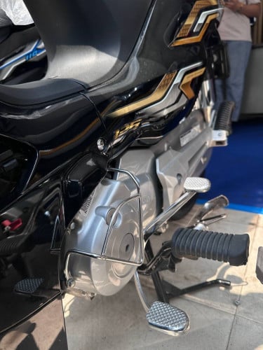 Honda Dream 2025