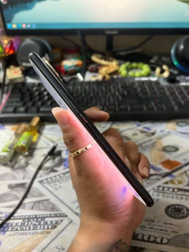 Huawei nova 12 pro / ram12g / 256g / sim 2 / សុំណុំហ្សុីនទាំងអស់ លក់តំលៃក្រោមទីផ្សារ 145$ ដាច់