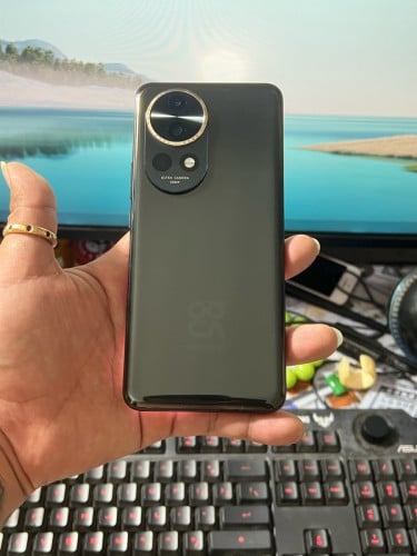 Huawei nova 12 pro / ram12g / 256g / sim 2 / សុំណុំហ្សុីនទាំងអស់ លក់តំលៃក្រោមទីផ្សារ 145$ ដាច់