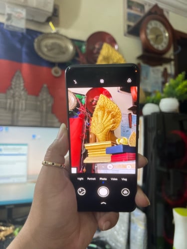 Huawei nova 12 pro / ram12g / 256g / sim 2 / សុំណុំហ្សុីនទាំងអស់ លក់តំលៃក្រោមទីផ្សារ 145$ ដាច់