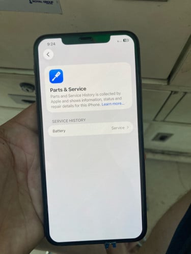 iPhone 11 Pro Max  នៅហ្សុីនសំណំុ