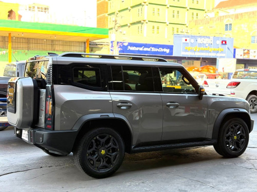 JETOUR T2 2024 27000km ម្ចាស់ដេីម1 44900$ចចារ