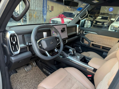 JETOUR T2 2024 27000km ម្ចាស់ដេីម1 44900$ចចារ
