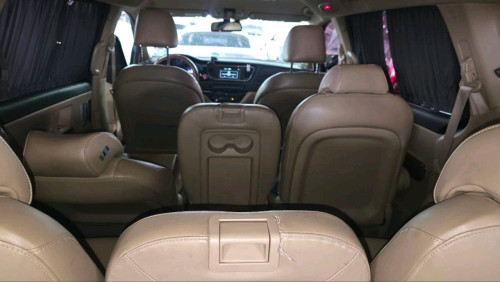 Kia carnival 2015 Limousine