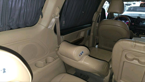 Kia carnival 2015 Limousine