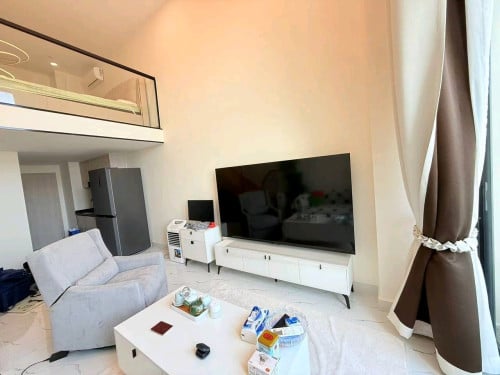 L Tower loft 2 Bed urgent sale