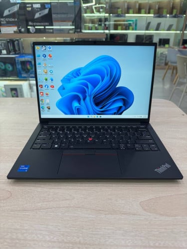 Lenovo ThinkPad E14 G5 CPU i5-13420H l RAM 8GB l SSD 512GB (Second Hand)
