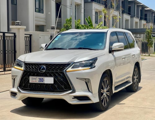 Lexus LX570 Super Sport 2018