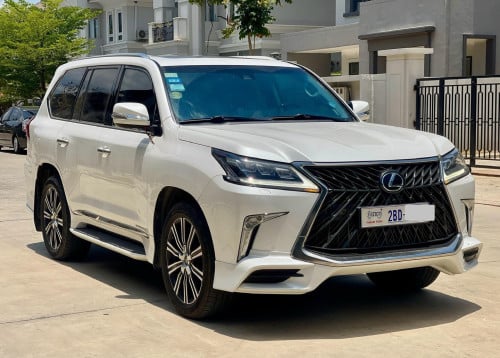 Lexus LX570 Super Sport 2018