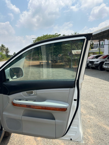 LEXUS RX 330 2004 haft full option ប៉ុង 2