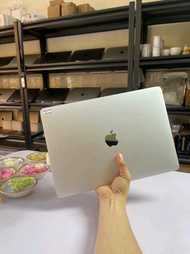 Macbook Pro Year2019 Touch Bar