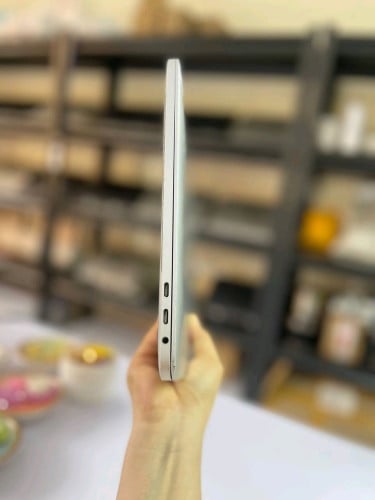 Macbook Pro Year2019 Touch Bar