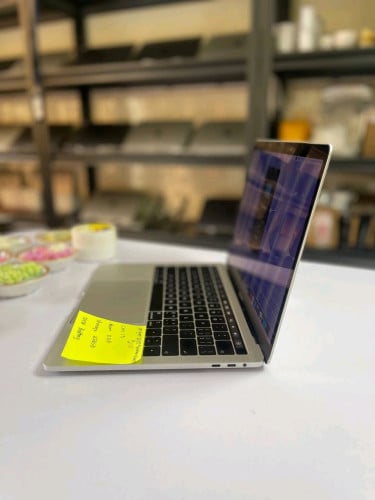 Macbook Pro Year2019 Touch Bar