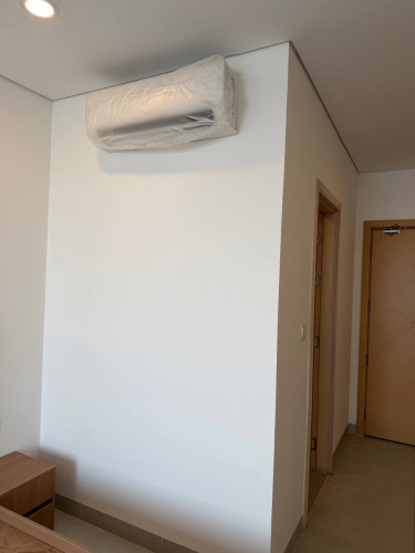 New condo nice decor high floor