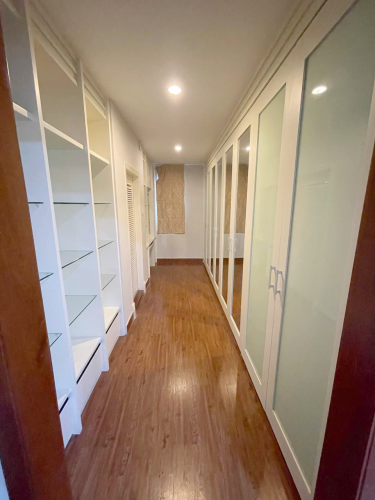 Queen Villa for Rent (Platinum)