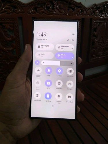 Redmagic 8pro 12g/256g Global(វៃដូរបាន)👉$295