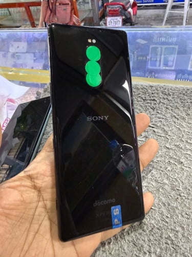 Sony Xperia 1 Memory64G Japan Sim1 មានឆ្នាំងសាក
