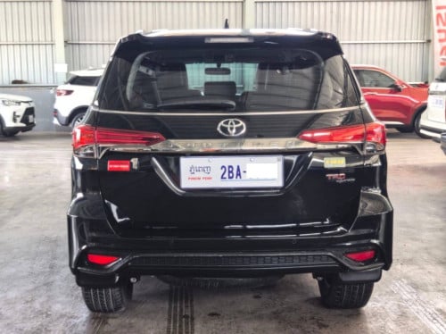 Toyota Fortuner TRD 2020 Full option