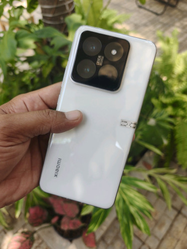 Xiaomi 14 pro 16g/512g_CH(វៃដូរបាន)👉$345