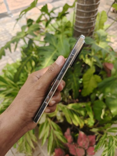 Xiaomi 14 pro 16g/512g_CH(វៃដូរបាន)👉$345