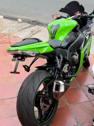 Zx10r ក្រដាស់ពន្ធ​ បញ្ចុះតម្លៃ​ពិសេស​