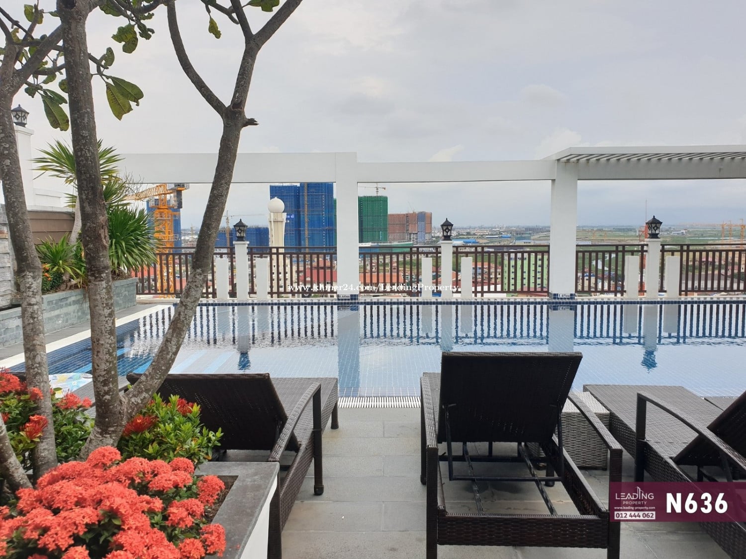 N636 | Boeng Trabek, Rooftop Swimming Pool 1 Bedroom Apartment For Rent ...