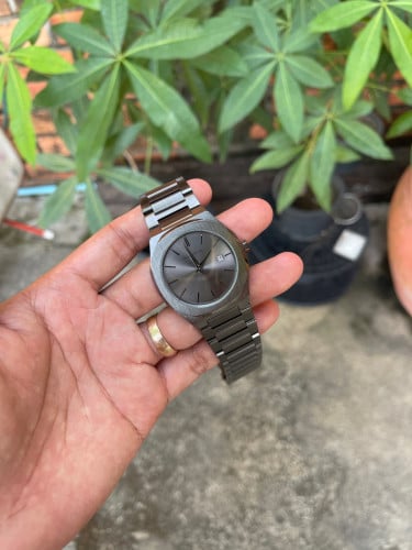 លក់​