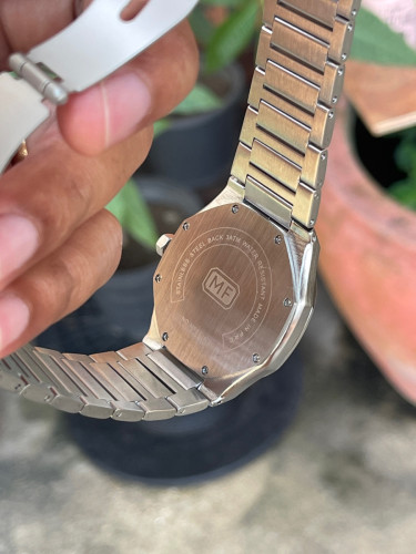 លក់​