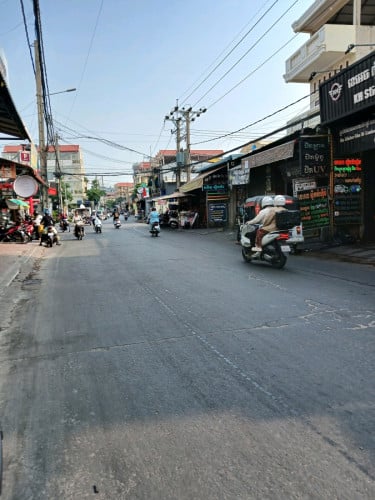 ផ្ទះឣាជីវកម្មសំរាប់ជួល