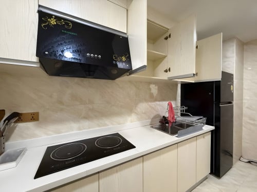 𝐅𝐨𝐫 𝐑𝐞𝐧𝐭: 1-Bedroom Apartment – Olympia Condo, Olympic Area