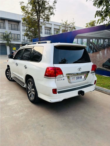 ឡង់ 2012 សាំង V6 អារ៉ាប់