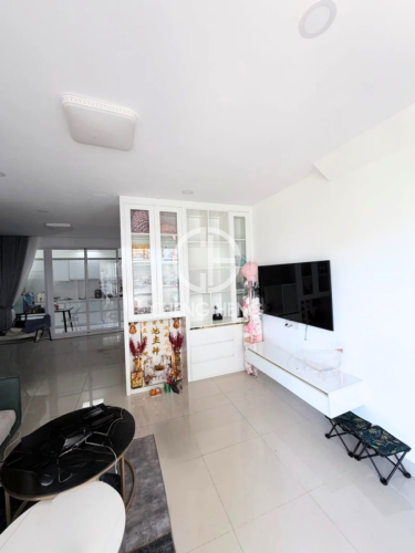 Link house for sale at Borey Orkide 6A -S427