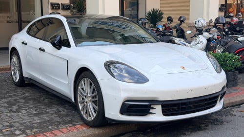 ថ្មីខ្លាំង PORSCHE PANAMERA