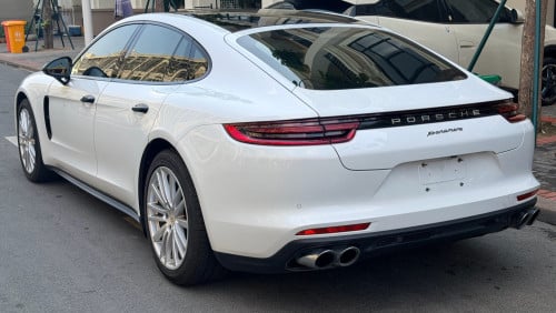 ថ្មីខ្លាំង PORSCHE PANAMERA