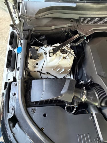 មេ​ឡាន​ RANGE ROVER HSE Supercharge 2014 ថ្មី​ដាច់​ ថ្មាំ​ស៊ី​ន​មួយ​ជុំ​ និង​ 059300​ Miles ស៊ី​ន​
