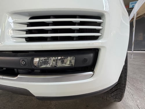 មេ​ឡាន​ RANGE ROVER HSE Supercharge 2014 ថ្មី​ដាច់​ ថ្មាំ​ស៊ី​ន​មួយ​ជុំ​ និង​ 059300​ Miles ស៊ី​ន​
