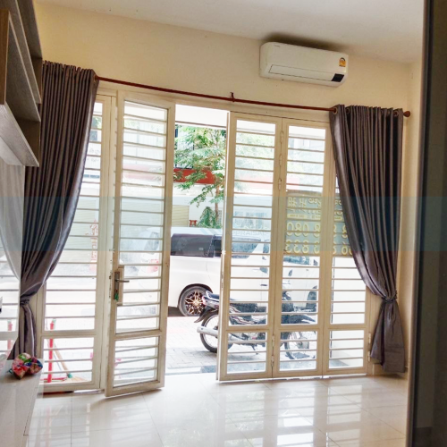 ផ្ទះអាជីវកម្មសម្រាប់ជួល | Shophouse For Rent