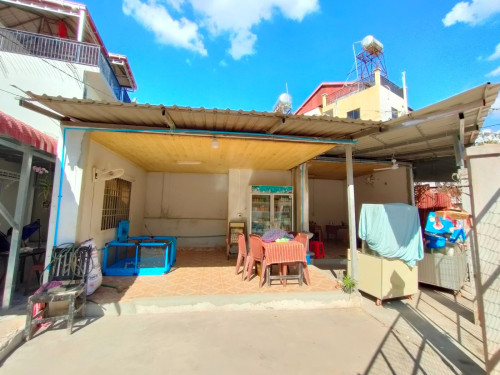 ๐ฆHouse Available for Urgent Sale at a Special Price (Negotiable).