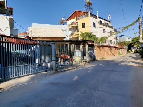 ๐ฆHouse Available for Urgent Sale at a Special Price (Negotiable).