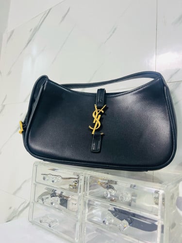 កាបូប YSL
