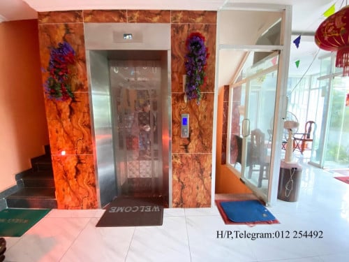 1 Bed 1 Bath Elevator Apartment for Rent