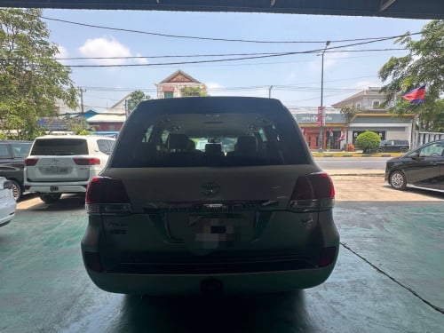 2010 Land Cruiser V6