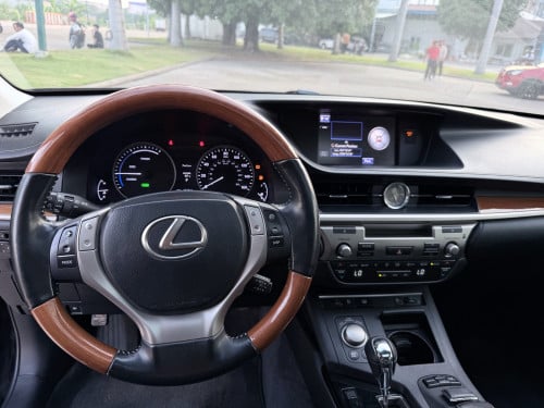 2013 Lexus ES300h ឡានមូល អត់បុក អត់ប៉ះ