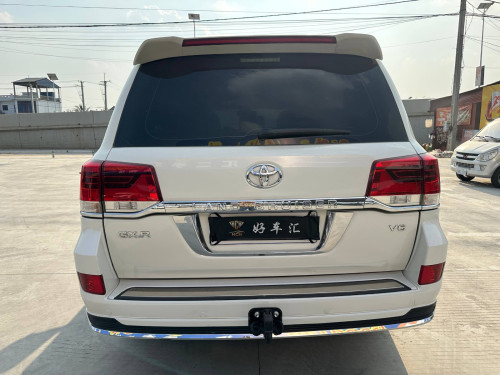 2013Change2021Land Cruiser