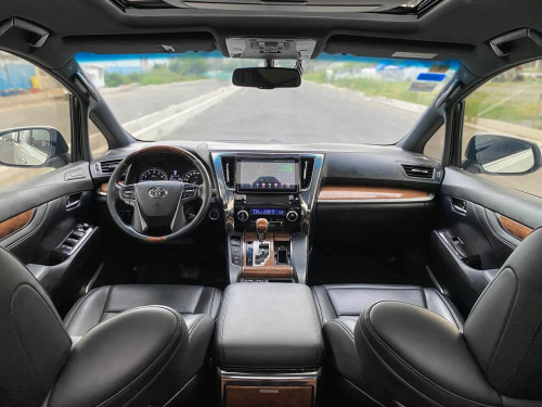 2016–2019 Toyota Alphard Rental Available
