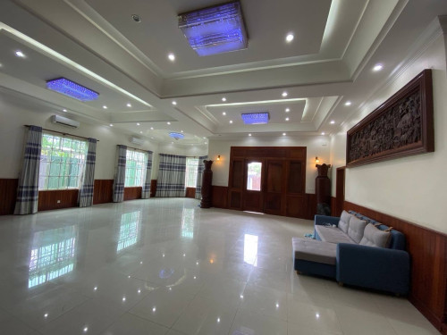 7 Bedroom Villa For Rent In Phnom Penh Thmey ( #AEON2 )