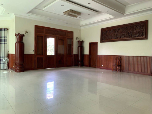 7 Bedroom Villa For Rent In Phnom Penh Thmey ( #AEON2 )
